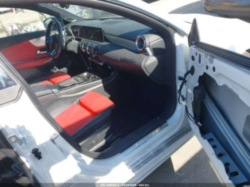 Mercedes CLA C174/C178/X174 2025 Mercedes-Benz CLA 2025 MERCEDES-BENZ CLA 250 COUPE 2.0 Benzyna 221KM, zdjęcie 5