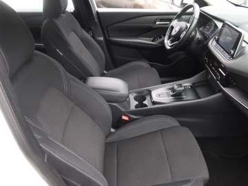 Nissan Qashqai III Crossover 1.3 DIG-T MHEV 158KM 2022 Nissan Qashqai 1.3 DIG-T MHEV, Salon Polska, zdjęcie 8