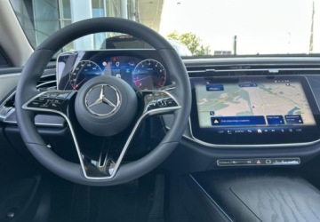 Mercedes Klasa E W214 Sedan 2.0 200 204KM 2025 Mercedes-Benz Klasa E 200 4M Pakiet wyposazenia AVANTGARDE Advanced 2.0, zdjęcie 12