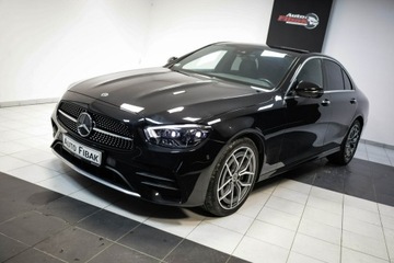 Mercedes Klasa E W213 Limuzyna 2.0 220d 194KM 2020 Mercedes E 220 *4Matic*AMG*Salon Polska*I, zdjęcie 3