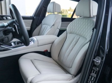 BMW X7 SUV Facelifting 3.0 40d 352KM 2025 BMW X7 BMW X7 xDrive40d LCI 3.0 Diesel 352KM, zdjęcie 5