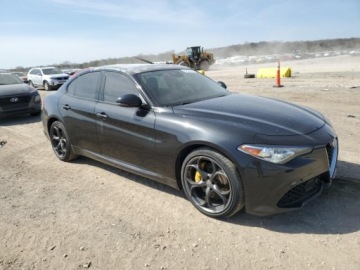 Alfa Romeo Giulia II Sedan 2.0 TBi 280KM 2017 Alfa Romeo Giulia TI Q4 2017 2.0l 2.0 Benzyna 280KM, zdjęcie 4