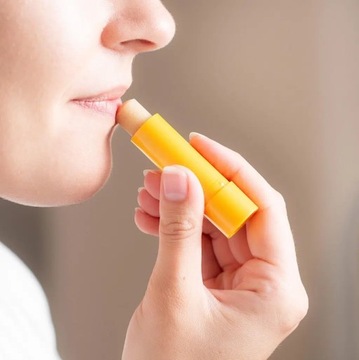 SYLVECO Питательная помада с шелушением