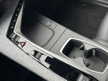 Peugeot 3008 III 2024 Peugeot 3008 Allure 1.2 PureTech mHEV eDCS6 136KM, zdjęcie 5