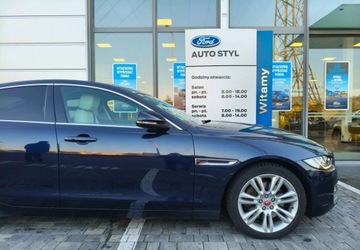 Jaguar XE 2019 Jaguar XE Jaguar XE 2.0 T Prestige 2.0 Benzyna 200KM, zdjęcie 39