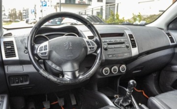 Peugeot 4007 2008 Peugeot 4007 2,2HDI 7-osobowy Skory Bezwypadkowy 2.2 Diesel 156KM, zdjęcie 8