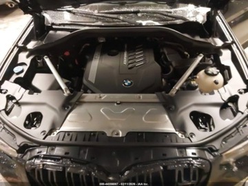 BMW X4 G02 2022 BMW X4 M40i 2022 3.0 Benzyna 382KM, zdjęcie 8
