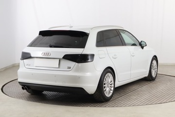 Audi A3 8V Hatchback 3d 2.0 TDI 150KM 2014 Audi A3 2.0 TDI, 4X4, Skóra, Xenon, Bi-Xenon, zdjęcie 4