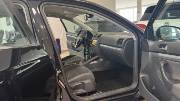 Volkswagen Jetta V 1.9 TDI 105KM 2008 Volkswagen Jetta Po wymianie rozrzadu 1.9 Diesel 105KM, zdjęcie 32
