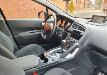 Peugeot 3008 I 2015 Peugeot 3008 Lift LED STYLE GetHelp 1.6 Diesel 120KM, zdjęcie 9