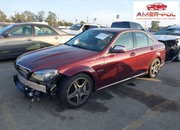 Mercedes Klasa C W204 2009 Mercedes-Benz Klasa C 2009, 6.3L, 63 AMG, od ubezpieczalni 6.3 Benzyna