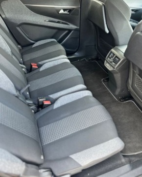 Peugeot 5008 II Crossover 1.6 BlueHDI 120KM 2018 Peugeot 5008 Niemcy,Automat,7 osob,Navi 1.6 Diesel 120KM, zdjęcie 7