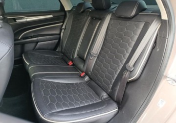 Ford Mondeo V Sedan 2.0 TDCi 180KM 2016 Ford Mondeo 2.0 TDCI 180KM Vigniale Automat Skory Kamera Klimatyzacja 2.0, zdjęcie 16