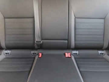 Skoda Octavia III Kombi Facelifting 2.0 TDI 150KM 2018 Skoda Octavia 2.0 TDI, Salon Polska, zdjęcie 9