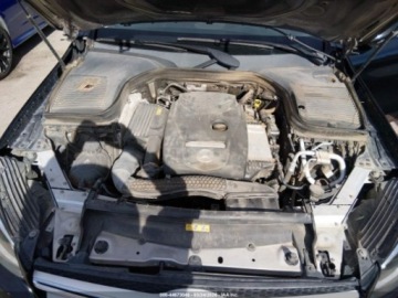 Mercedes GLC C253 2018 Mercedes-Benz GLC 300, 2018r., 2.0L 2.0 Benzyna 241KM, zdjęcie 11