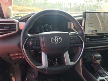 Toyota Tundra II 2024 Toyota Tundra Limited Crewmax Short Bed 2024 3.4 Benzyna 389KM, zdjęcie 10