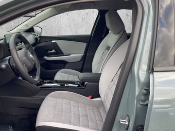 Citroen C4 IV 2025 Od ręki - Max eDCT6 1.2 mHEV 145KM / Pakiet Zimowy, Techno, zdjęcie 4