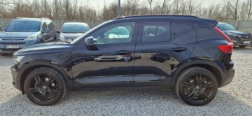 Volvo XC40 Crossover 2.0 D4 190KM 2020 Volvo XC 40 Bezwypadkowy 2.0 Geartronic R-Design, zdjęcie 4