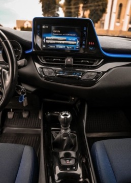 Toyota C-HR I Crossover 1.2L Turbo 116KM 2016 Toyota C-HR Toyota C-HR 1.2 T Dynamic 1.2 Benzyna 116KM, zdjęcie 18