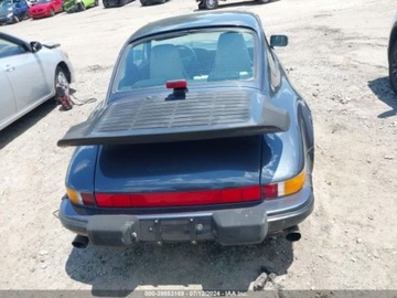 Porsche 911 930 Coupe 3.2 218KM 1987 Porsche 911 Carrera 1987 3.2 Benzyna 217KM, zdjęcie 6