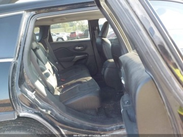 Jeep Cherokee V 2021 Jeep Cherokee Latitude Lux 2021 3.2l 3.2 Benzyna 271KM, zdjęcie 11