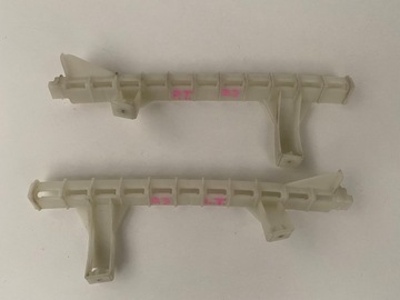 Направляющая окна Audi Q3, задняя правая или задняя левая