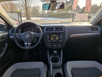 Volkswagen Jetta VI Sedan 1.4 TSI 122KM 2014 Volkswagen Jetta Sliczna czarna 1.4 benzyna salon Polska 1 wlasciciel bezw, zdjęcie 26