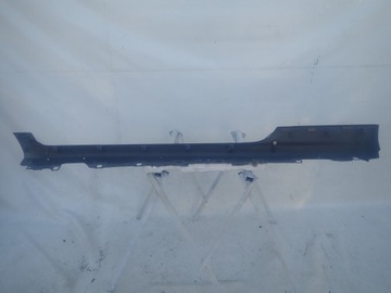 TOYOTA COROLLA E12 E120 T-SPORT ПРАВАЯ НАКЛАДКА