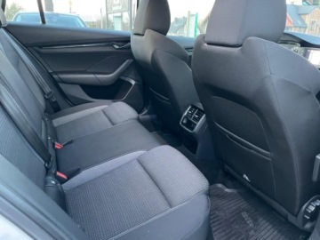 Skoda Octavia IV Kombi 2.0 TDI 150KM 2022 Skoda Octavia 2.0 TDI 150 KM DSG AMBITION BEZWYPADKOWY 2.0 Diesel 150KM, zdjęcie 26