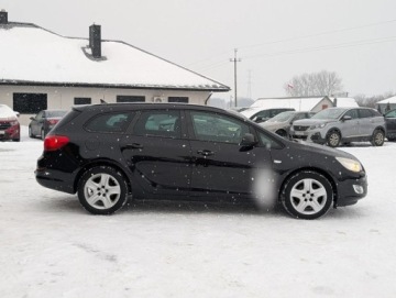 Opel Astra J Sports Tourer 2.0 CDTI ECOTEC 160KM 2010 Opel Astra Klima Navi Tempomat Serwis Gwarancja 2.0 Diesel 160KM, zdjęcie 13