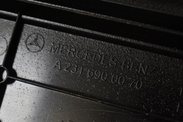 MERCEDES-BENZ SL R231 2017 JINÉ DÍLY INTERIÉR VOZIDLA