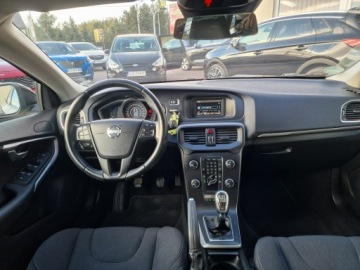 Volvo V40 II Hatchback 1.6 T3 150KM 2013 Volvo V40 1.6 T3 Benzyna 150KM, zdjęcie 16