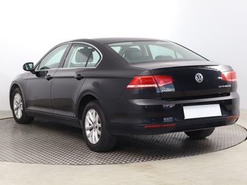 Volkswagen Passat B8 Limousine 2.0 TDI BlueMotion Technology 150KM 2016 VW Passat 2.0 TDI, Salon Polska, Navi, Klima, zdjęcie 3