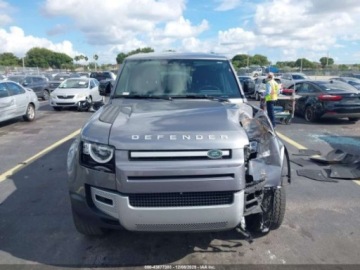 Land Rover Defender IV (L663) 2023 Land Rover Defender 110 Standard 2023 2.0 Benzyna 296KM, zdjęcie 7