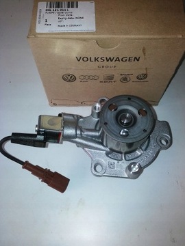 POMPA WODY GOLF VII OCTAVIA III LEON 3 010157801KT