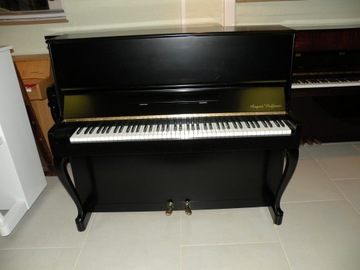 AUGUST HOFFMAN wysokosc 116 cm