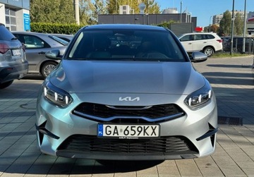 Kia Ceed III Hatchback Facelifting  1.5 T-GDI 140KM 2024 Kia Ceed MY25 Business Line 140KM 7DCT automat, dostepny od reki w Gdyni, zdjęcie 2