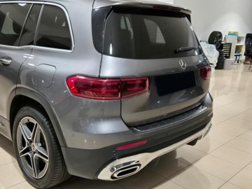 Mercedes GLB SUV Facelifting 2.0 220 190KM 2025 MERCEDES-BENZ GLB 220 4-Matic AMG Line 2.0 (190KM) 2025, zdjęcie 2