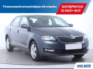 Skoda Rapid II Liftback Facelifting 1.0 TSI 110KM 2019 Skoda Rapid 1.0 TSI, Salon Polska, DSG, Klima