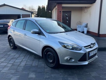 Ford Focus III Kombi 1.0 EcoBoost 100KM 2012 Ford Focus 1.0 Benz Zadbany Nowy rozrzad Benzyna 100KM, zdjęcie 1