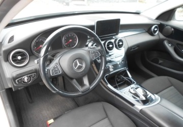 Mercedes Klasa C W205 Limuzyna 180 156KM 2014 Mercedes-Benz Klasa C Mercedes-Benz Klasa C W205 1.6 benzyna 157 KM I WLAS, zdjęcie 11