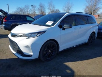 Toyota Sienna III 2022 Toyota Sienna Xse 2022 2.5 Hybryda 189KM, zdjęcie 1