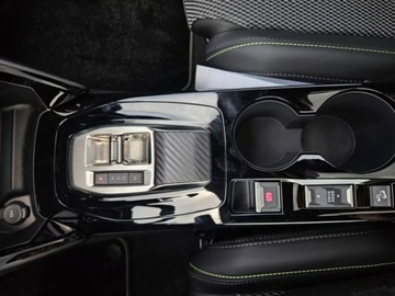 Peugeot 2008 II SUV Facelifting 1.2 PureTech 130KM 2025 Od ręki - GT S&amp;S EAT8 1.2 PureTech 130KM / Dach panoramiczny, zdjęcie 11