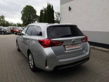 Toyota Auris II Touring Sports D-4D 125 124KM 2014 Toyota Auris 2.0 D4D 122KM Klimatronic Parktronic, zdjęcie 7