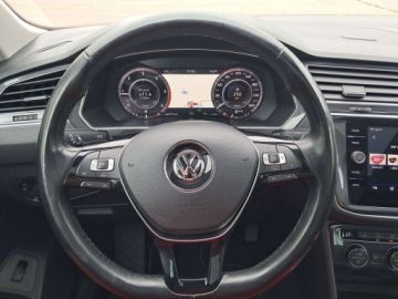 Volkswagen Tiguan II SUV 2.0 TDI 150KM 2019 Volkswagen Tiguan Volkswagen Tiguan 2.0 TDI BMT SCR Highline DSG 2.0 Diesel, zdjęcie 14