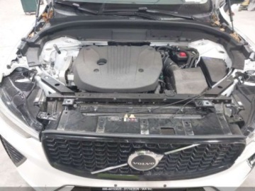 Volvo XC60 II 2024 Volvo XC 60 2024 VOLVO XC60 B5 CORE DARK THEME 2.0 Benzyna 247KM, zdjęcie 1