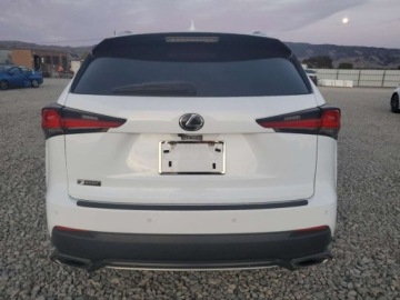 Lexus NX I 2019 Lexus NX 300 Base 2019 2.0 Benzyna 235KM, zdjęcie 2