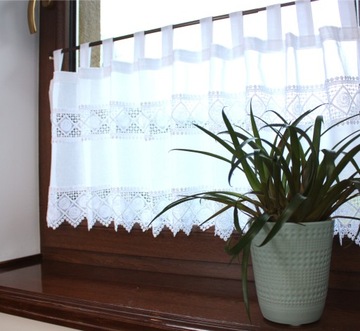 Заздростка Гипюровая белая подтяжка Штора для кухни высота 45 см