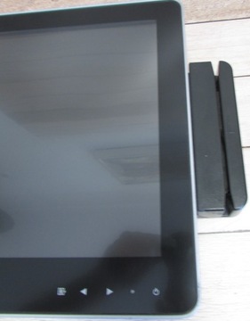 WINCOR NIXDORF BA93W 15,6 USB монитор elo С НОЖКОЙ