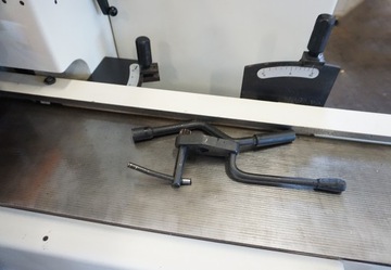 ЧЕТЫРЕХСТОРОННИЙ СТРОГАТЕЛЬНЫЙ СТАНОК SCM Compact 23K